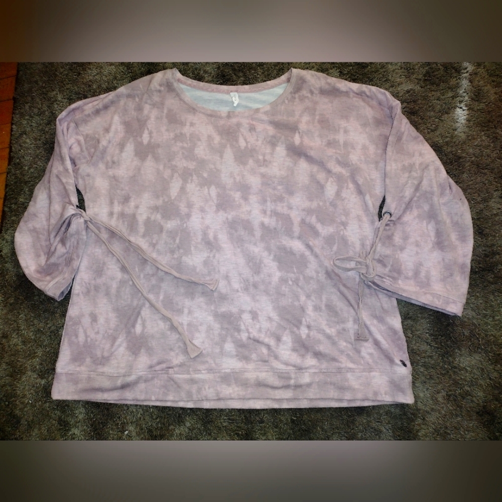 Ideology shirt women's 2xl
